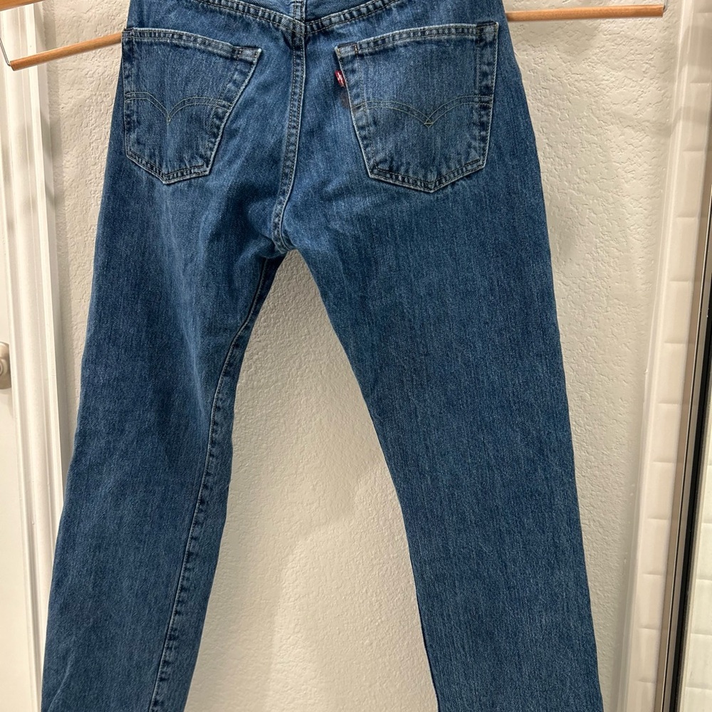 Levi’s - Picture 4 of 5